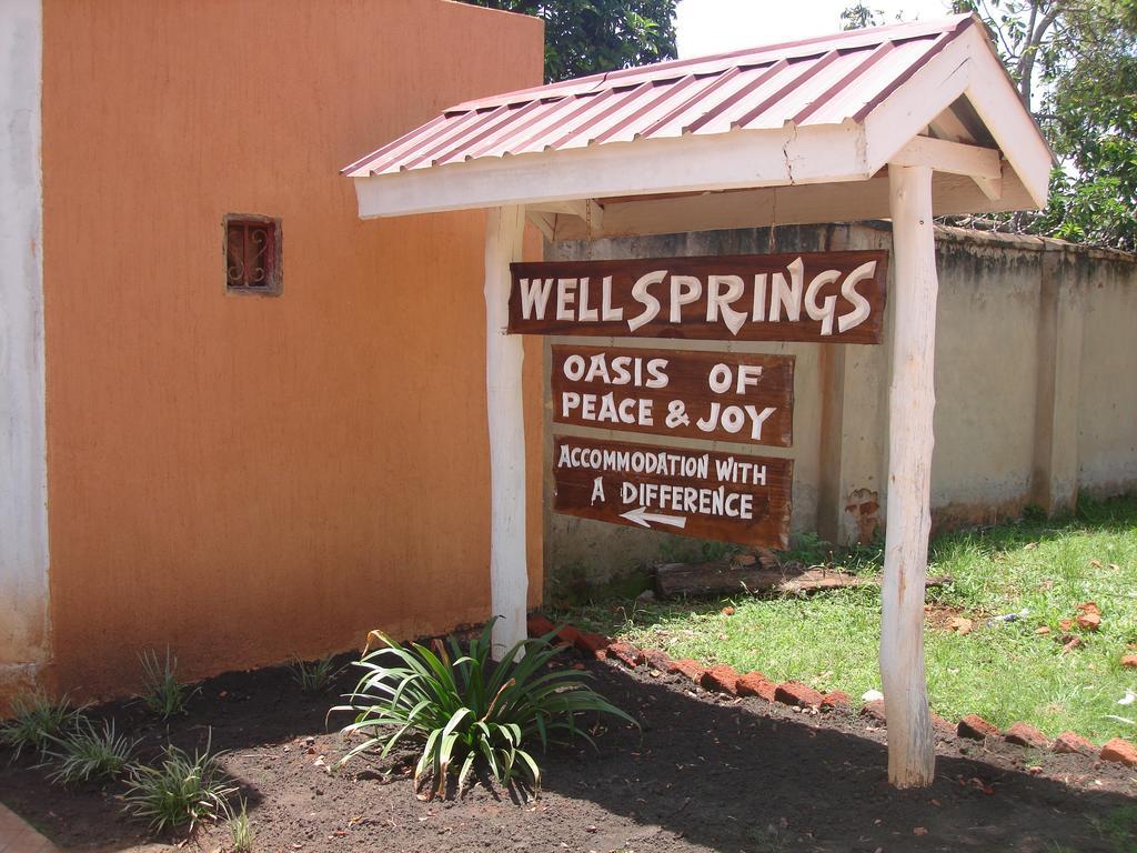 Wellsprings Hotel Gulu 外观 照片